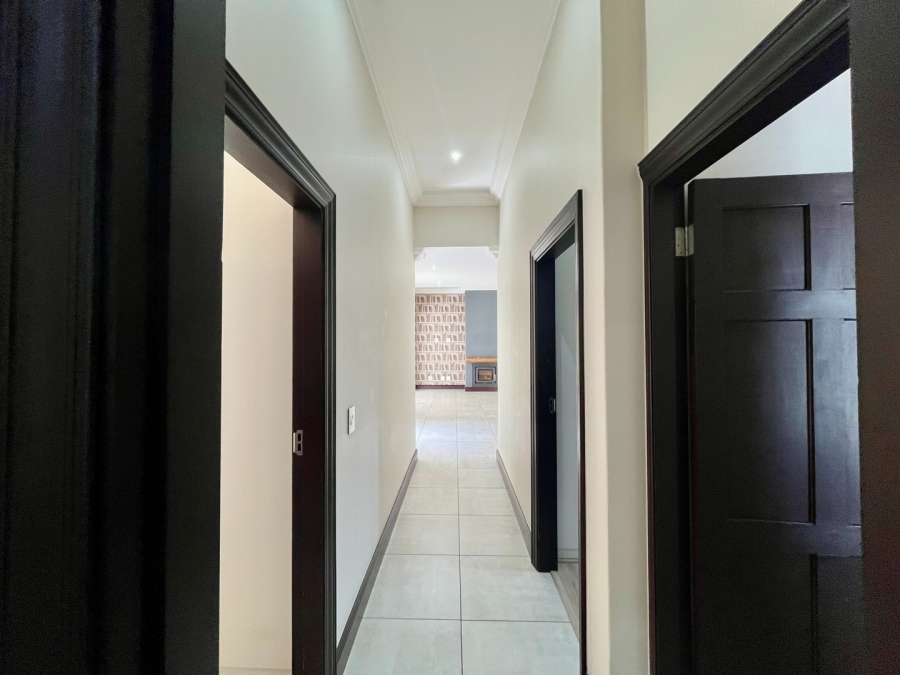 3 Bedroom Property for Sale in Sitari Country Estate Western Cape